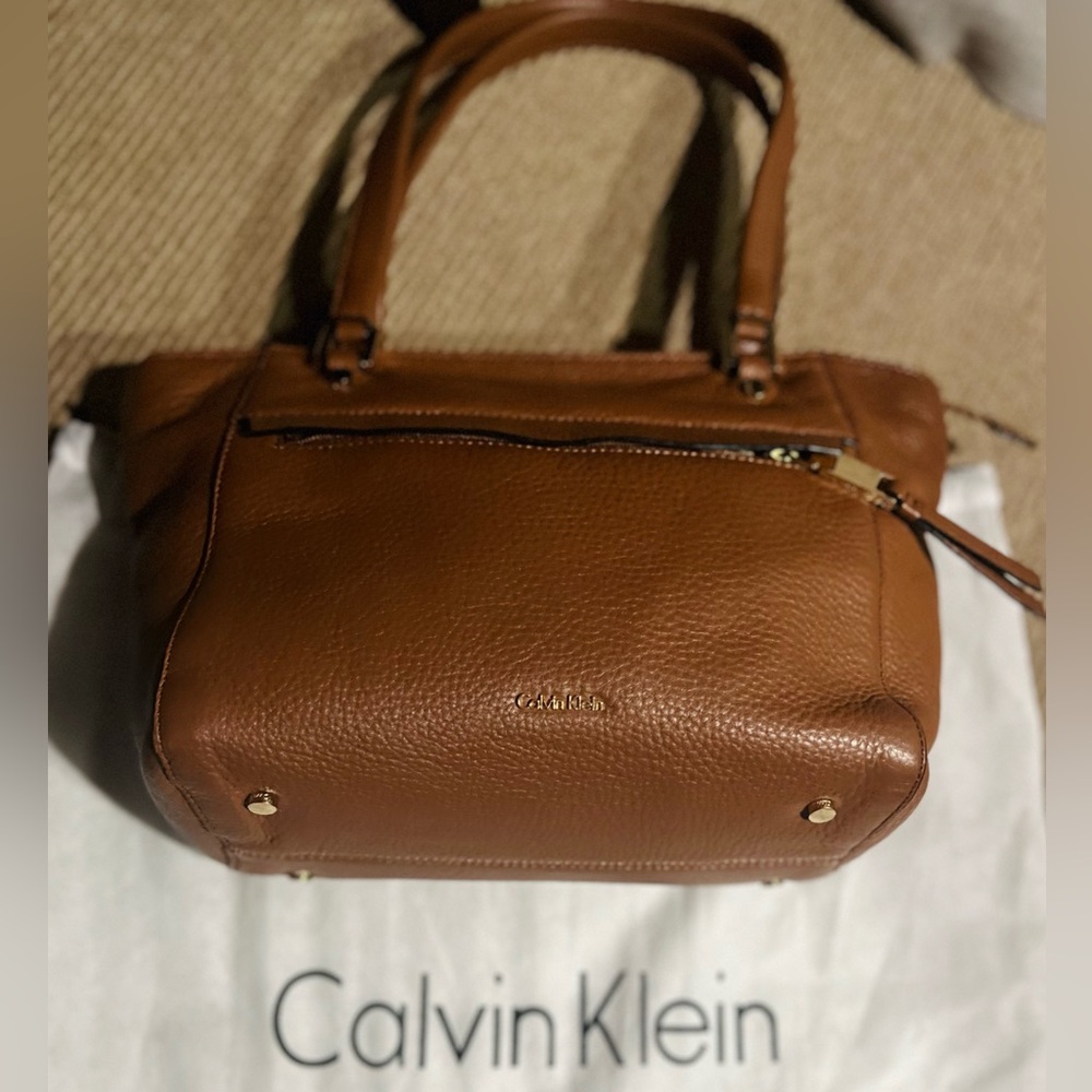CALVIN KLEIN Medium Soft Pebble Leather Satchel Shoulder Bag | Caramel Brown EUC